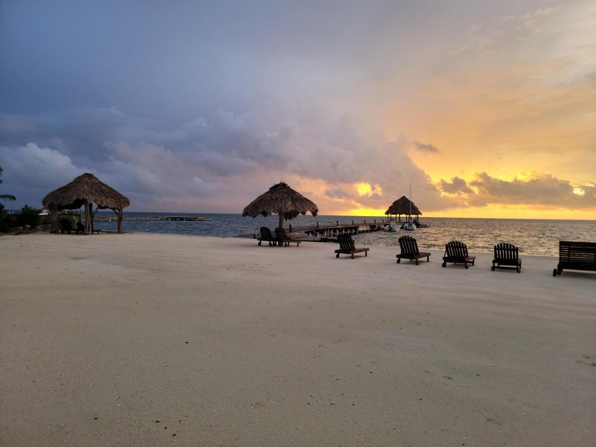 Xanadu Island Resort Сан-Педро Экстерьер фото